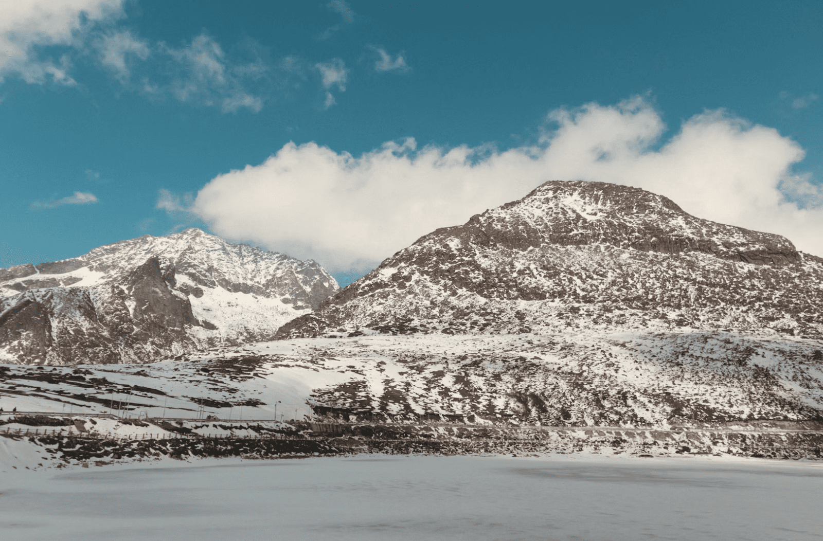 Tawang Escape
